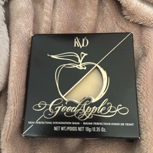 KVD Beauty Good Apple Skin-Perfecting Hydrating Foundation Balm Light 008 - Picture 8 of 9